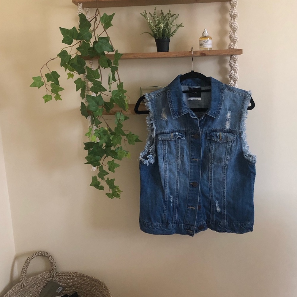 URBAN OUTFITTERS Denim Vest